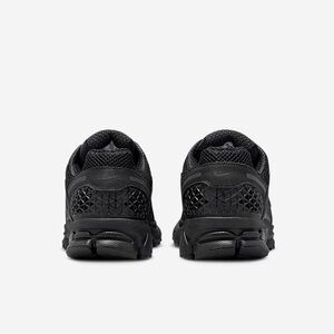 Nike Zoom Vomero 5